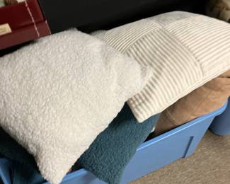 Decorative pillows