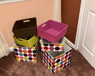 Storage bins