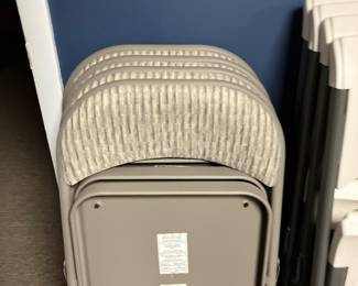 Cushioned folding chairs