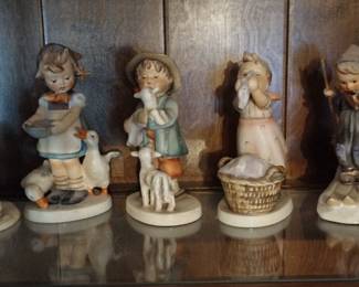 LARGE VINTAGE HUMMELS