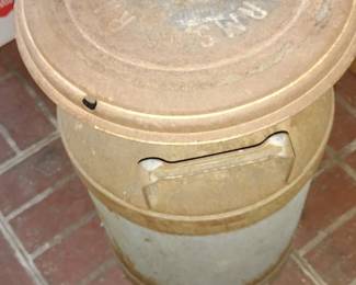ANTIQUE WESTLAND DAIRY,  RARITAN VALLEY FARMS MILK CAN