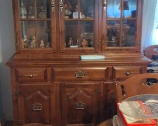DINING ROOM SET, CHINA CABINET, TABLE +6 CHAIRS, & SERVER / BUFFET