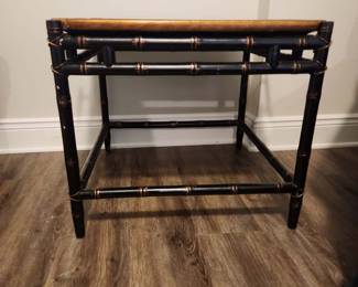 tray table 27"w x 24" d x 22"h