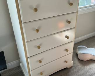 Matching Bob's dresser