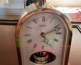 Linden Anniversary Clock