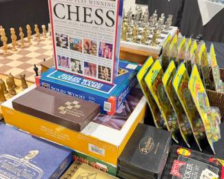 Several CHESS Sets / (2) Chess Tables