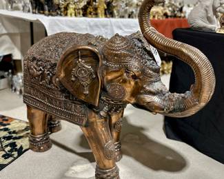 Floor Elephant Large Import 42x35x20