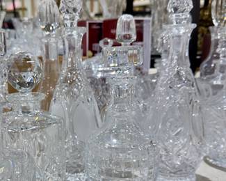 MANY Chrystal Decanters