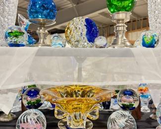 Round Paperweights All types