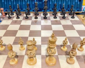 MCM Austin Cox Aluminum Chess Set ~ In Case