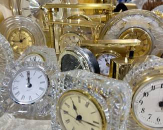 Quantity small Crystal Clocks +