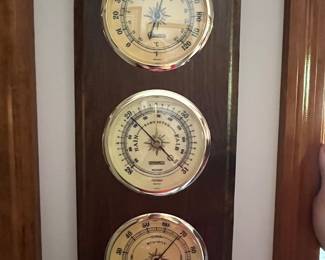 Springfield wall barometer