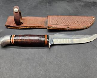 Schrade- Walden #148 Fixed Blade w Scabbard,