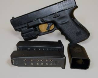 Glock 19 x 9 MM Pistol w Crimson Trace Laser Site