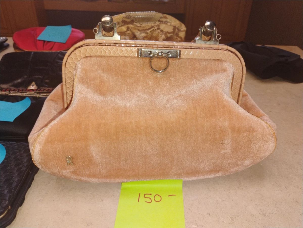 Edgemere Auction in Dallas, TX starts on 10/19/2024