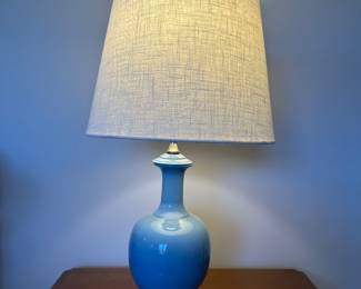 Ceramic Lucite Bottom Table Lamp