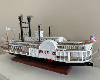 Model Steamboat