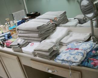 linens and bathroom items