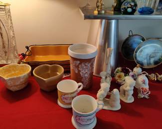 Tara Temptations Bennington Pottery Department 56 Snow Babies