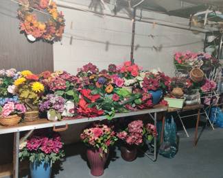 Silk flowers for crafting