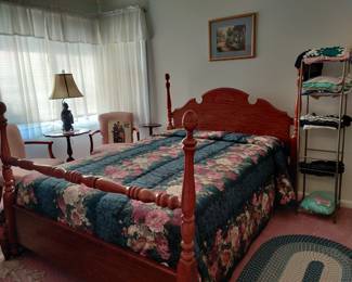 Queen bed, mattress and linens