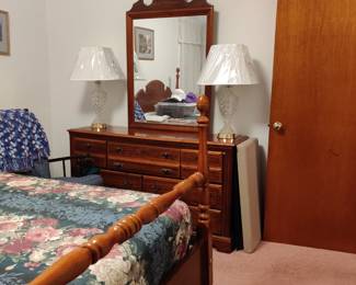 Dresser-drawers are full!