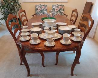 Ethan Allen Dining Set - Made in the USA