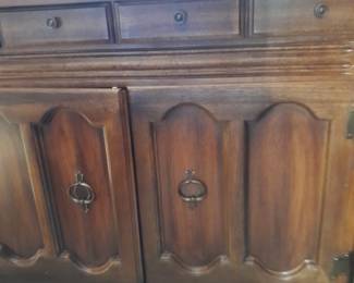 Singer sewing desk / cabinet