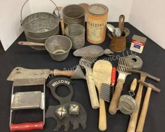 Vintage kitchen goods