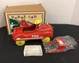 New toy pedal car firetruck