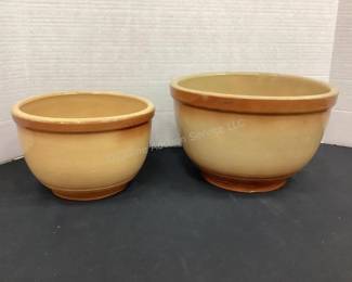 Watt  Ware pottery bowls