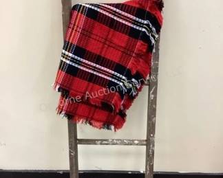 Blanket ladder
