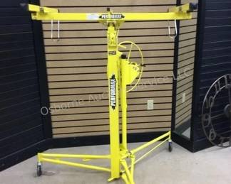 Like new drywall lift