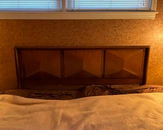 United Furniture Diamond Walnut Queen Size Headboard 