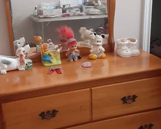 3 draw pine dresser w/mirror