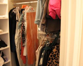 Ladies / girls clothing