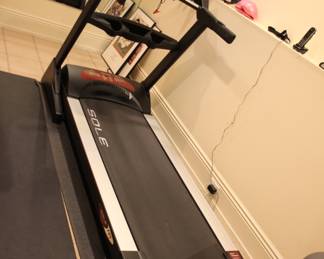Sole F85 treadmill