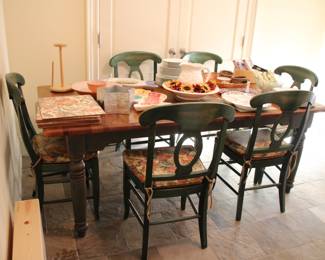 Pottery Barn kitchen table & 6 chairs