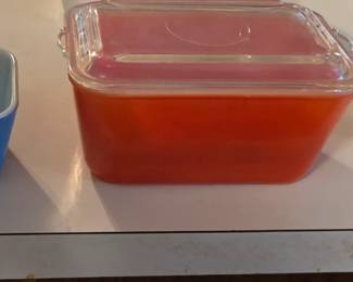 Vintage Pyrex Refrigerator Dishes