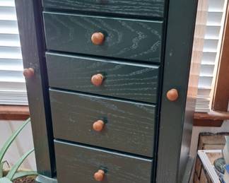 Jewelry armoire