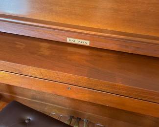The piano is NOT ON SITE!!!