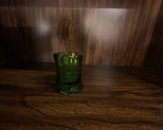 Green Opalescent Diamond Spearhead Toothpick Holder