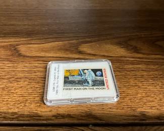 1969 10 cent Unused Stamp - US Appollo - 1st man on the Moon Stamp