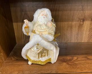 “The True Meaning of Christmas" Santa w/baby Jesus-Lights Up 