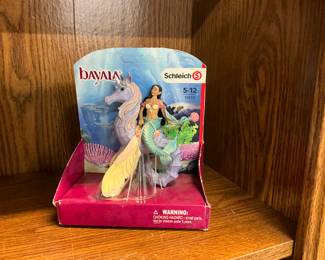 Schleich Bayala - Gabriella Mermaid Riding a Seahorse Unicorn - Toy - Figurine