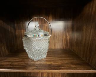 Clear Glass Square Glass Cookie Jar / Canister & Lid with Handle