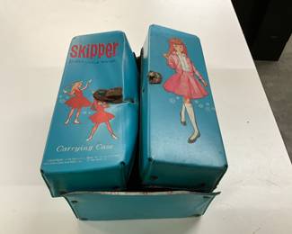 Barbie / Skipper 1960's Mattel Clothing Carrying Case