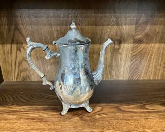 Teapot w/Hinged Cover - Possibly WM Rogers Silverplate w/Hinged Cover