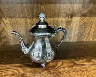 New Amsterdam Silver Co Silver Plated Teapot 