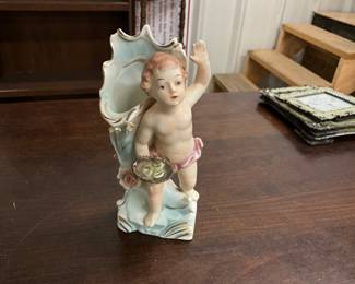 Japan Norleans Figurine / Vase / Planter
